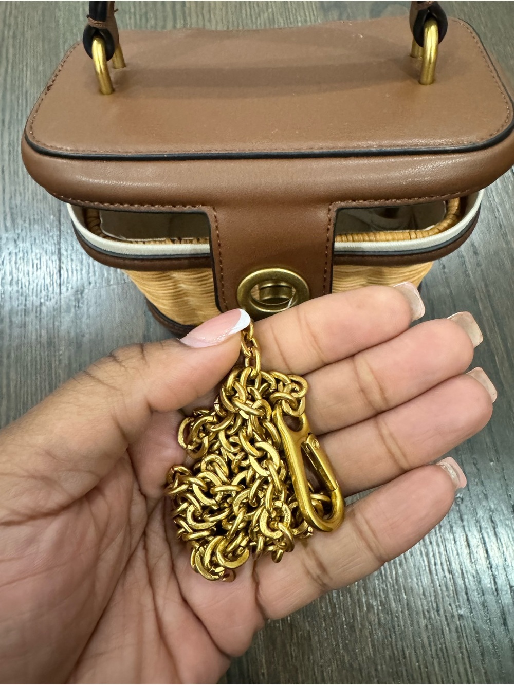 Zara Brown Wicker Top-Handle Women's Bag - Picture 9 of 9